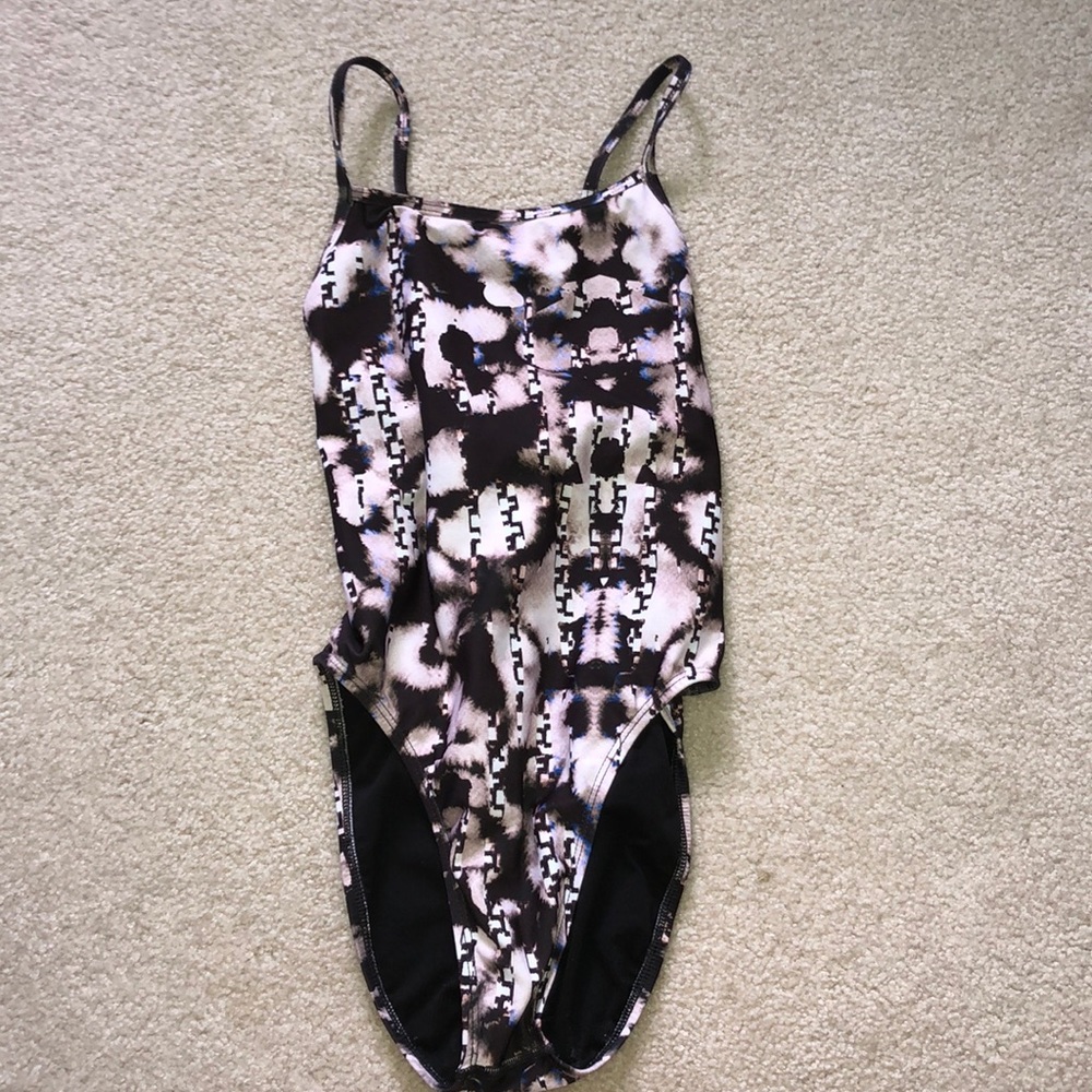 Jackson II Jolyn Onsie Size 28